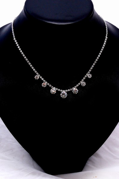 krátký štrasový náhrdelník 007141