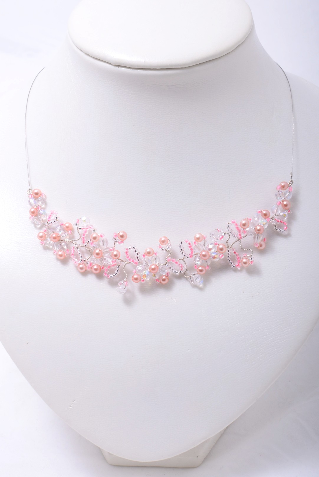 bílo-růžový náhrdelník H61-110