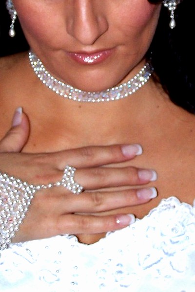 svatební bižuterie - bílý náhrdelník H510-1V