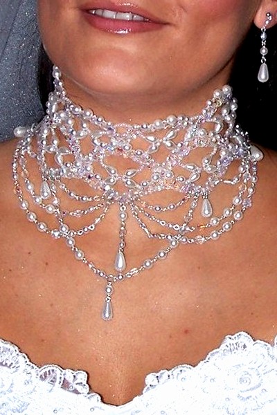 svatební bižuterie - bílý náhrdelník H610-46V