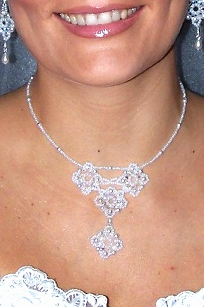 svatební bižuterie - bílý náhrdelník H610-35V