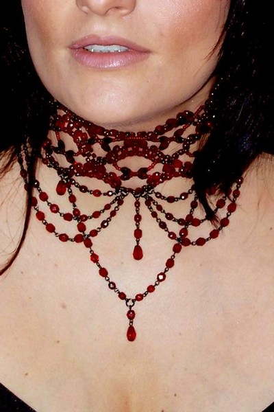 červený náhrdelník H69-46