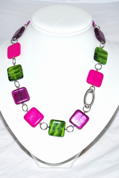 zeleno-růžový náhrdelník