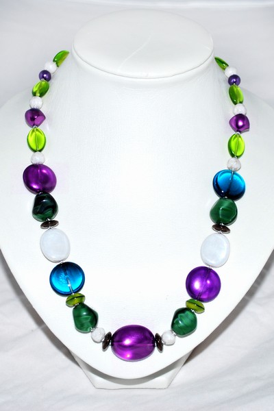 zeleno-fialový náhrdelník