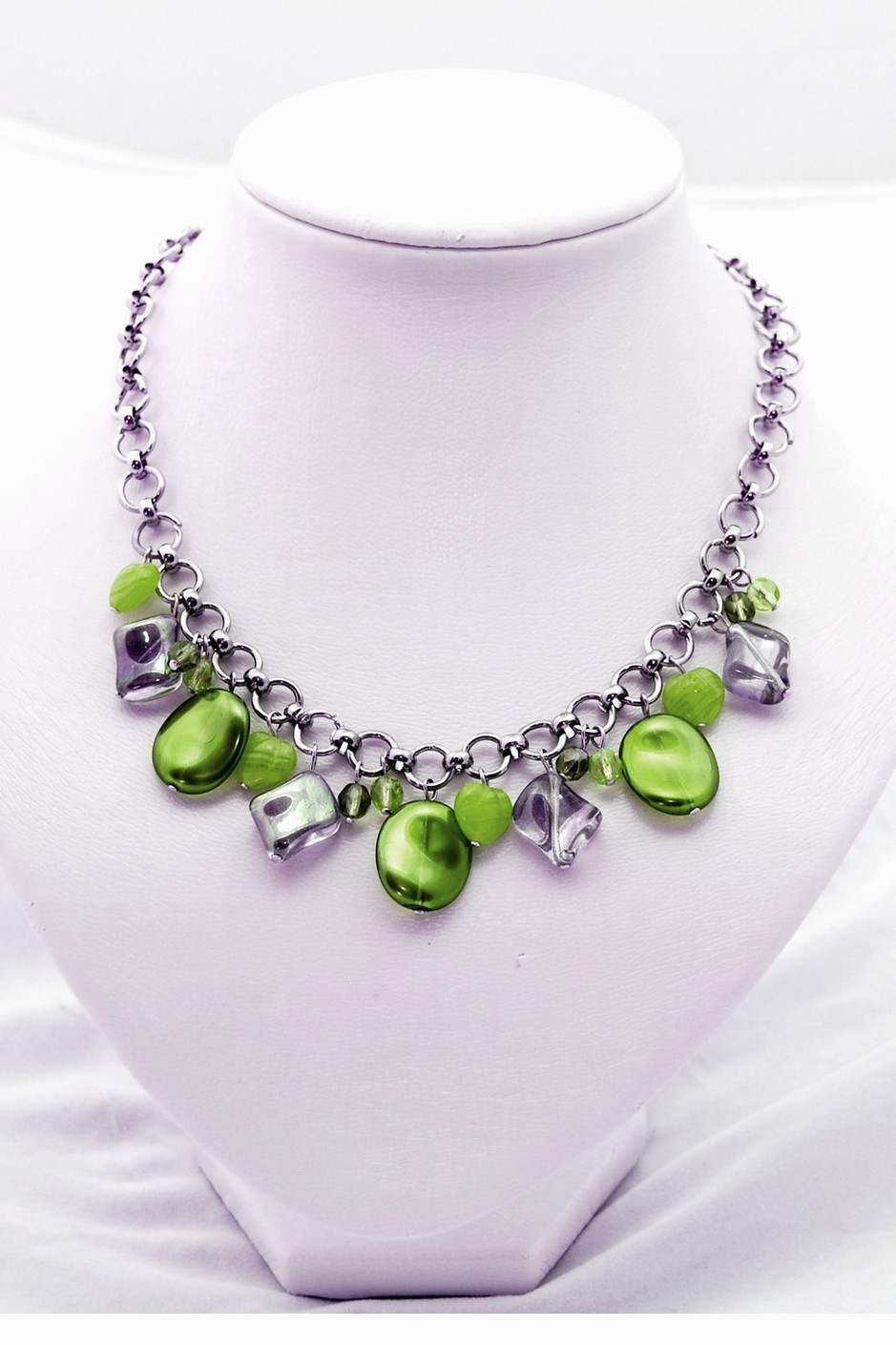 zelený náhrdelník