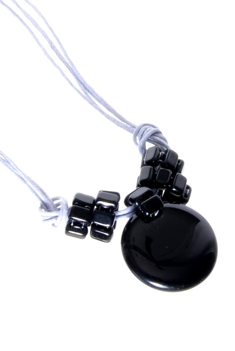 černý náhrdelník H988-KOL
