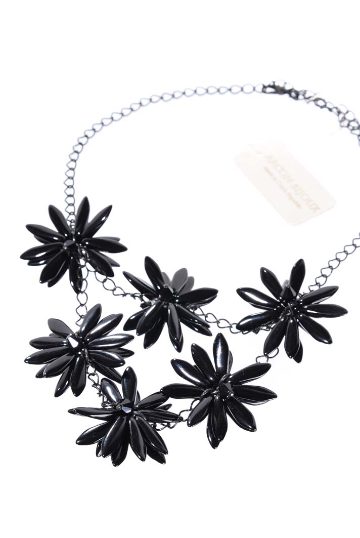Černý náhrdelník s květy - jablonecká bižuterie 6H98-193