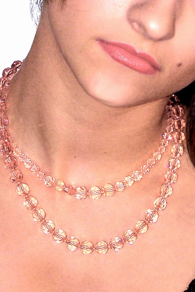 růžový náhrdelník